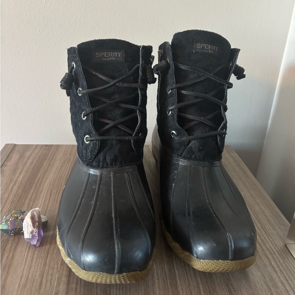 Sperry Women's Black and Brown Winter Boots